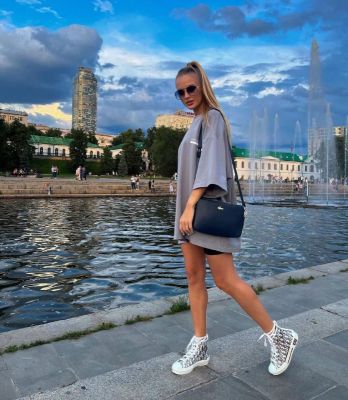 Полина, 8 905 933-87-46 Полина, 25