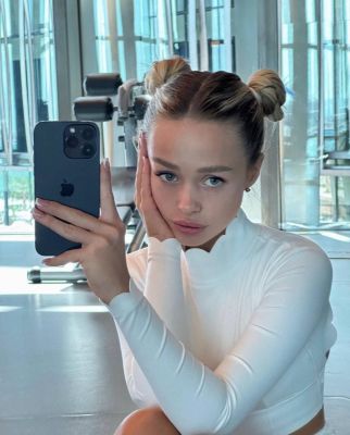 Маша, 8 961 215-10-66 Маша — экспресс-знакомство для секса от 7000